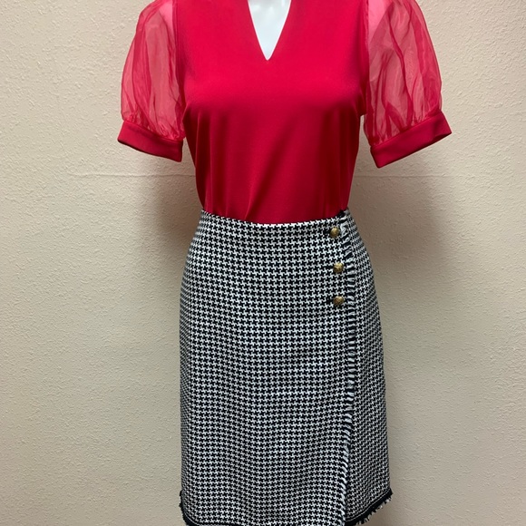 7TH avenue, designer studio, New York, and Company. Hot pink. - Picture 5 of 5